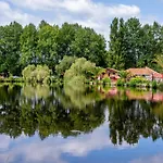 Parks La Comtesse - Nature & Douceur Landaise Entre Foret, Riviere Et Ocean Kamp alanı