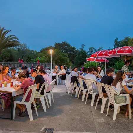 Parks La Comtesse - Nature & Douceur Landaise Entre Foret, Riviere Et Ocean Belus